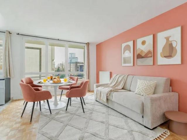 Location Appartement Rue Victor Hugo, Levallois Perret