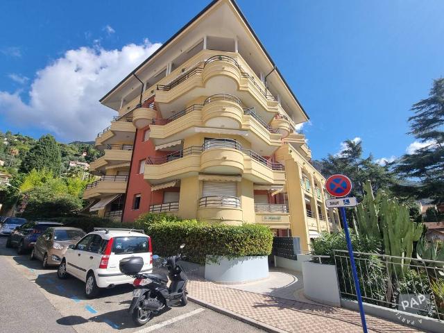 Location Appartement Rue Victor Hugo, Menton