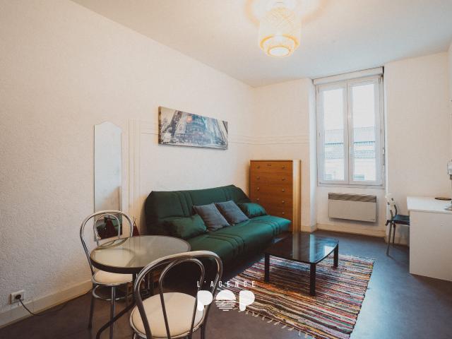 Location Appartement Rue Victor Hugo, Périgueux