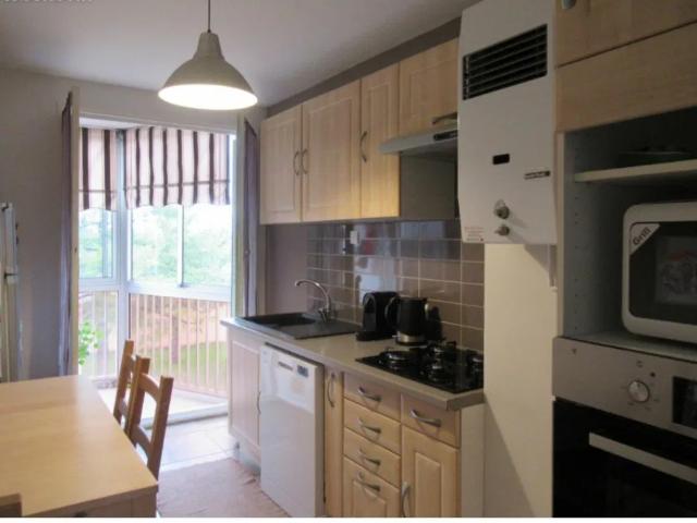 Location Appartement Rue Victor Hugo, Vaulx en Velin