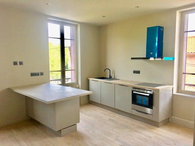 Location Appartement Rue Victor Hugo, Vaulx en Velin