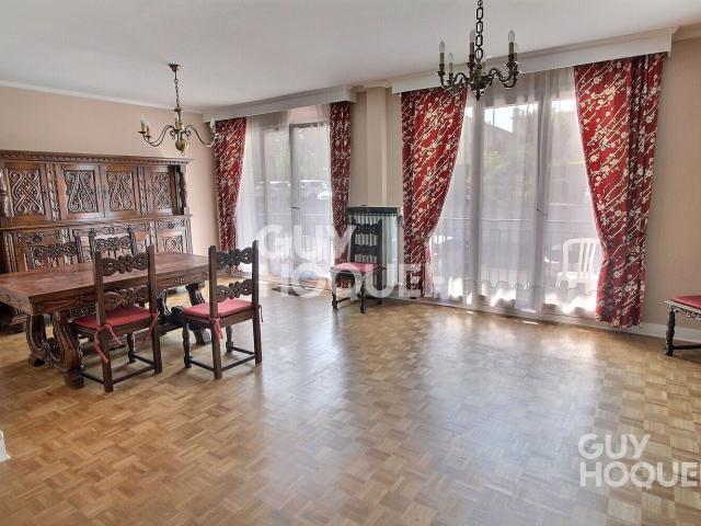 Location Appartement Rue Victor Hugo, Viroflay