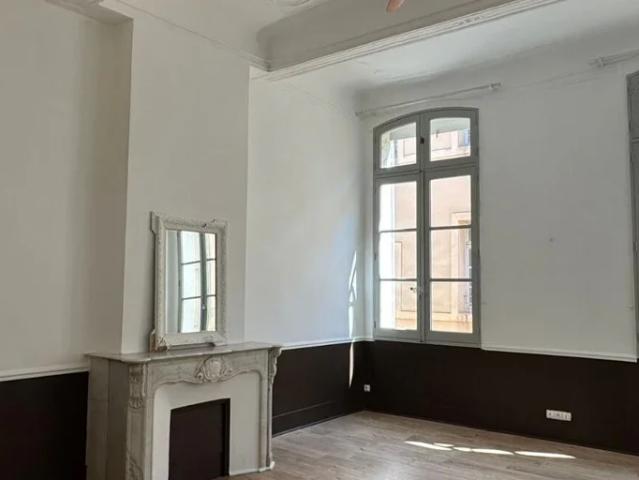 Location Appartement Rue Victor Leydet, Aix en Provence