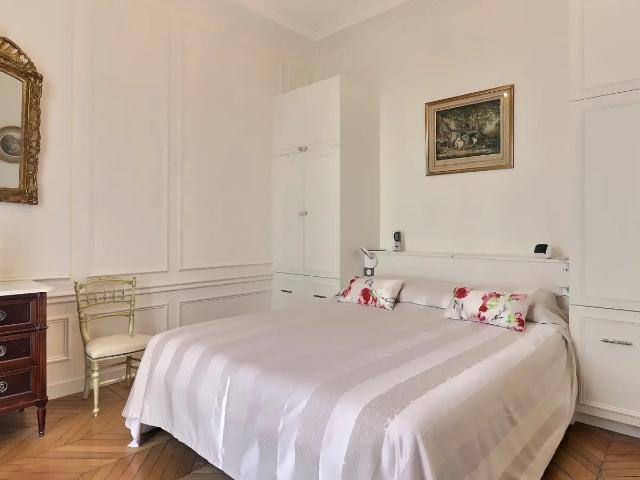 Location Appartement Rue Villaret de Joyeuse, Paris