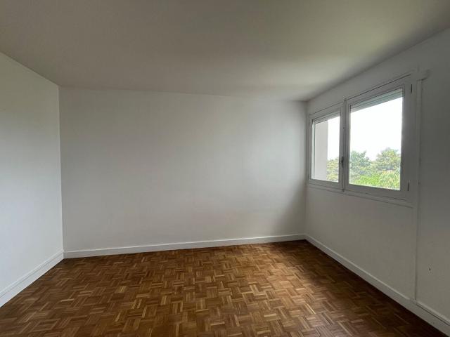 Location Appartement Rue Villevert, Châtellerault