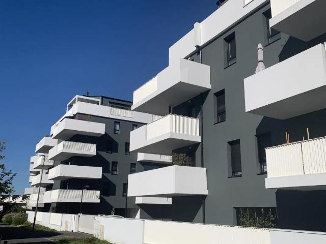 Location Appartement Rue Virgilio Peña Córdoba, Billère