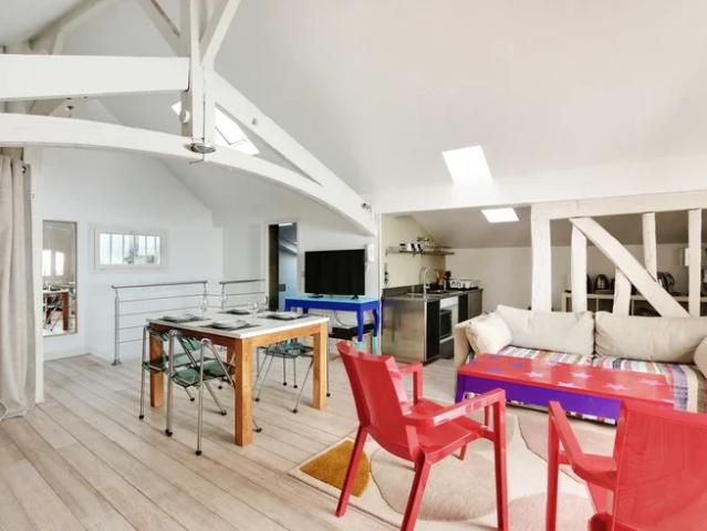 Location Appartement Rue Yves Toudic, Paris