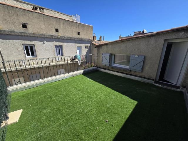 Location Appartement Rue Yves Sigal, Nîmes