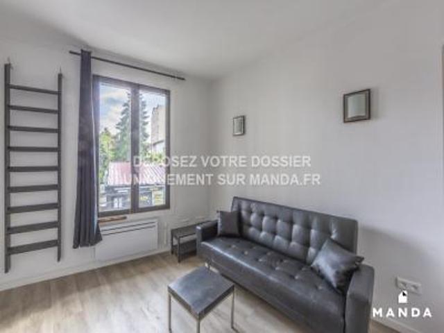 location appartement rueil malmaison 1 pièce 19 m2 hauts de seine 92500 884 € / mois