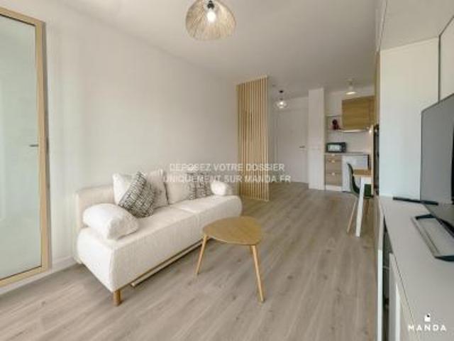 location appartement rueil malmaison 1 pièce 27 m2 hauts de seine 92500 1100 € / mois