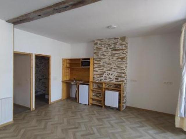 location appartement saint yrieix la perche 1 pièce 32 m2 haute vienne 87500 350 € / mois