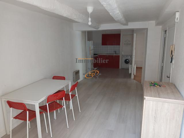 Location appartement Saint Affrique 2 pièces 42m² 380€ | Hubert Peyrottes Immobilier