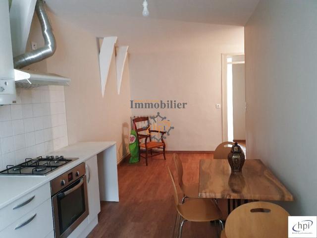 Location appartement Saint Affrique 2 pièces 49m² 400€ | Hubert Peyrottes Immobilier