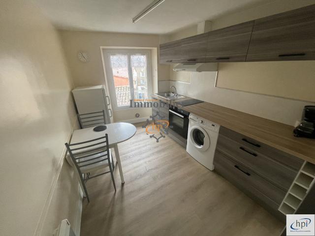 Location appartement Saint Affrique 2 pièces 27m² 406€ | Hubert Peyrottes Immobilier