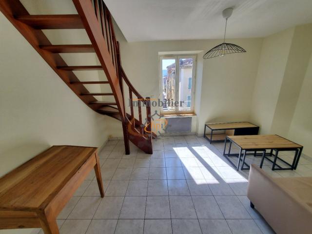 Location appartement Saint Affrique 2 pièces 35m² 375€ | Hubert Peyrottes Immobilier