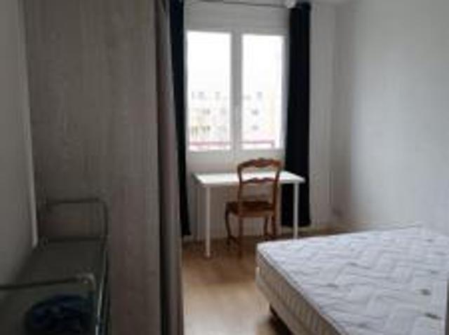 location appartement saint brieuc 1 pièce 10 m2 cotes d'armor 22000 358 € / mois