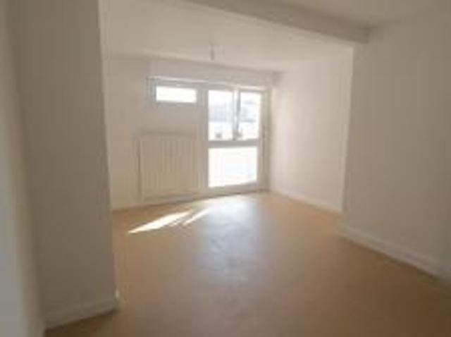 location appartement saint brieuc 1 pièce 25 m2 cotes d'armor 22000 450 € / mois