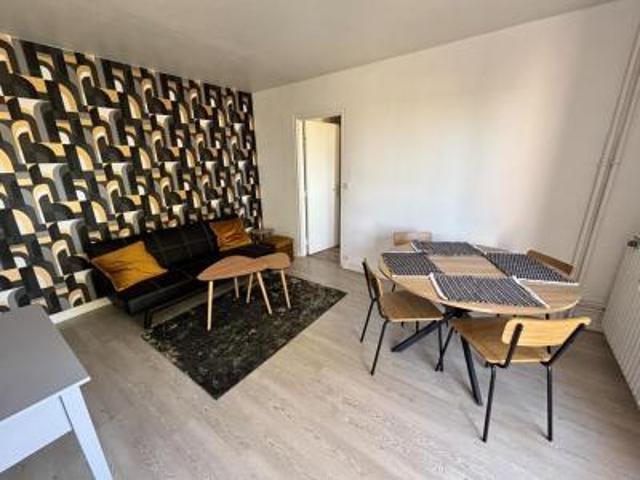 location appartement saint brieuc 2 pièces 35 m2 cotes d'armor 22000 530 € / mois