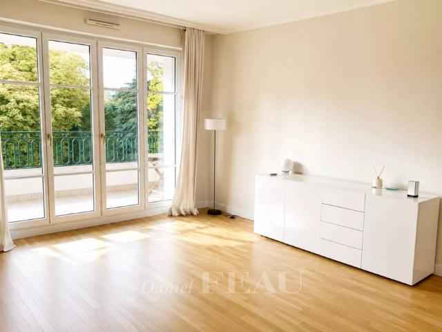Location appartement, Saint Cloud, 4 pièces, 80 m², ref 87230528