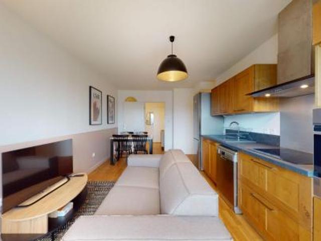 location appartement saint denis 5 pièces 85 m2 seine saint denis 93200 695 € / mois