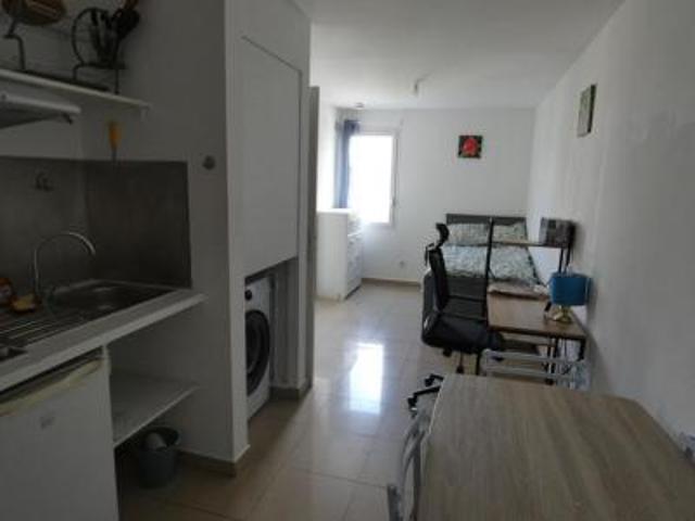 location appartement saint denis 1 pièce 20 m2 reunion 97400 747 € / mois