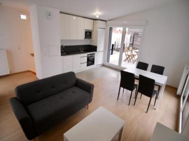location appartement saint denis 3 pièces 64 m2 seine saint denis 93200 1685 € / mois