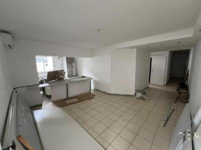 location appartement saint denis 3 pièces 65 m2 reunion 97400 1275 € / mois