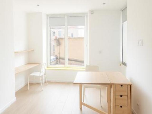 location appartement saint etienne 1 pièce 30 m2 loire 42000 410 € / mois