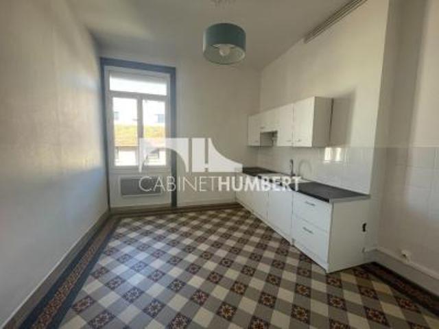 location appartement saint etienne 1 pièce 40 m2 loire 42000 400 € / mois