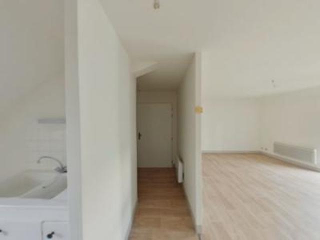 location appartement saint georges sur la pree 3 pièces 53 m2 cher 18100 423 € / mois