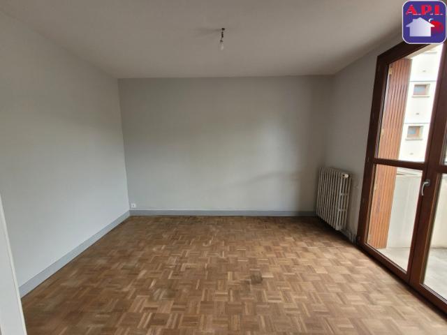 Location appartement Saint girons, 68m² 3 pièces 590€ avec balcon Page /fr/detail.htm
