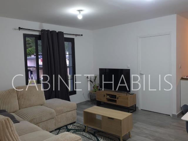 Location appartement Saint Joseph 3 pièces 55.2m² 760€ | Cabinet Habilis