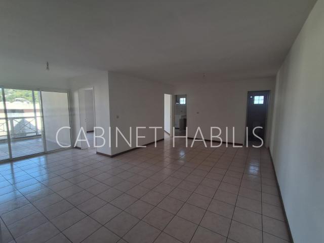 Location appartement Saint Joseph 4 pièces 84.91m² 900€ | Cabinet Habilis