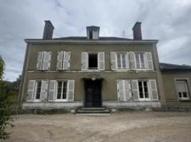 location appartement saint julien les villas 1 pièce 51 m2 aube 10800 471 € / mois
