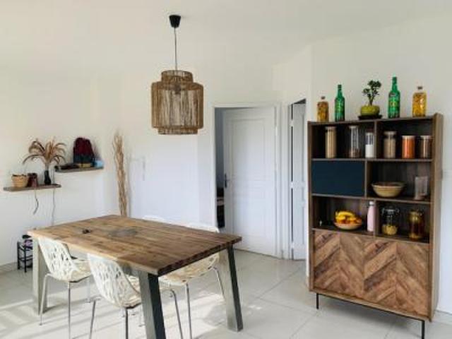 location appartement saint paul 4 pièces 64 m2 reunion 97460 890 € / mois