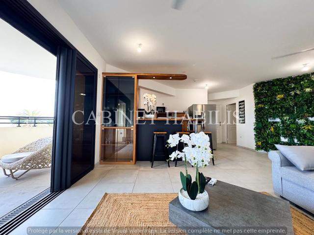 Location appartement Saint Pierre 3 pièces 79.98m² 1790€ | Cabinet Habilis