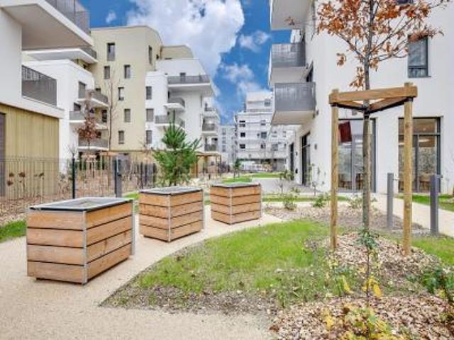 location appartement saint priest 2 pièces 38 m2 rhone 69800 725 € / mois