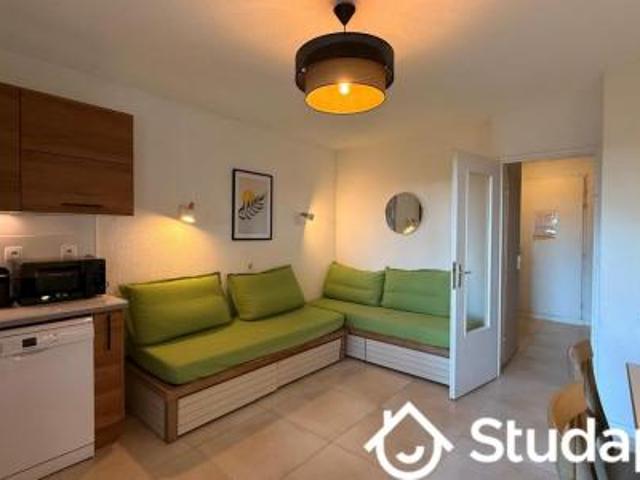 location appartement saint raphael 1 pièce 27 m2 var 83700 680 € / mois