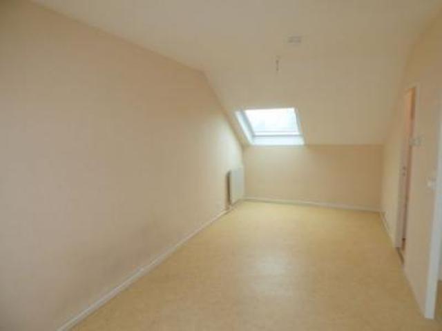 location appartement saint satur 1 pièce 35 m2 cher 18300 295 € / mois