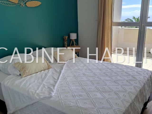Location appartement Sainte Clotilde 2 pièces 33.14m² 769€ | Cabinet Habilis