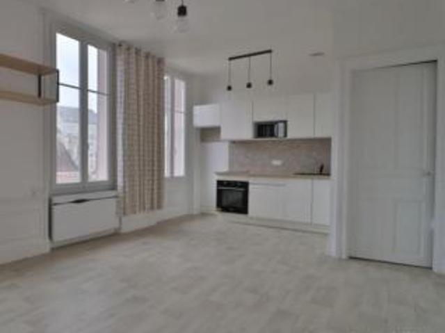 location appartement sainte savine 2 pièces 40 m2 aube 10300 600 € / mois