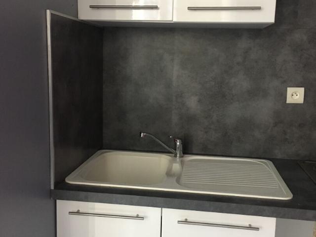 Location appartement Saintes: 460 € AJP Immobilier Saintes