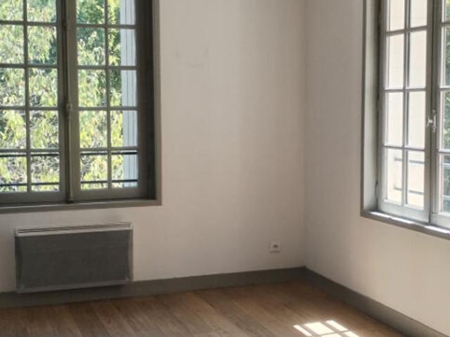 Location appartement Saintes: 645 € AJP Immobilier Saintes