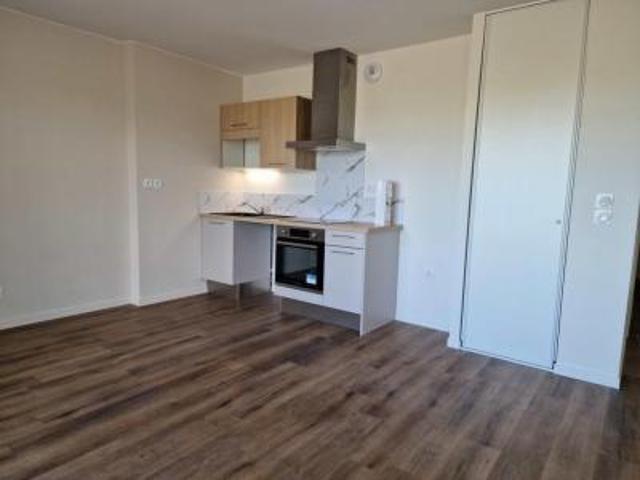 location appartement saran 2 pièces 46 m2 loiret 45770 650 € / mois