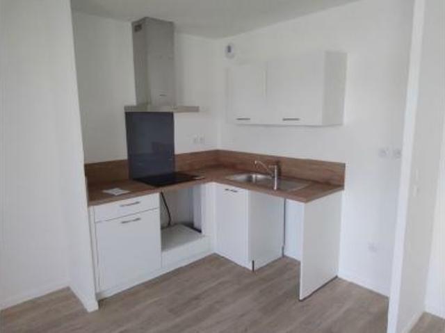location appartement saran 3 pièces 65 m2 loiret 45770 875 € / mois