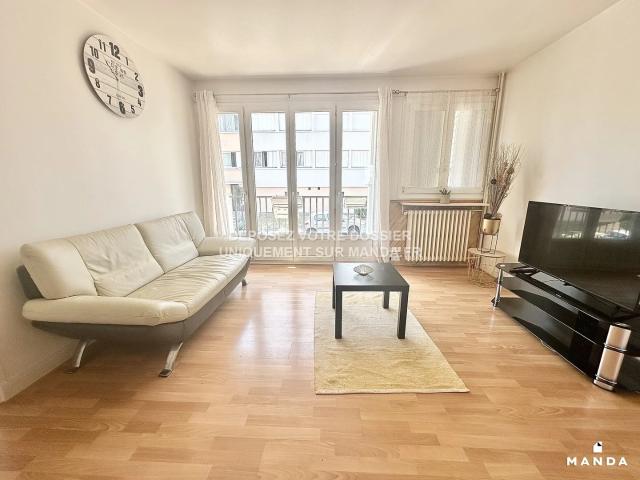 Location Appartement Sentier des Fourneaux, Palaiseau
