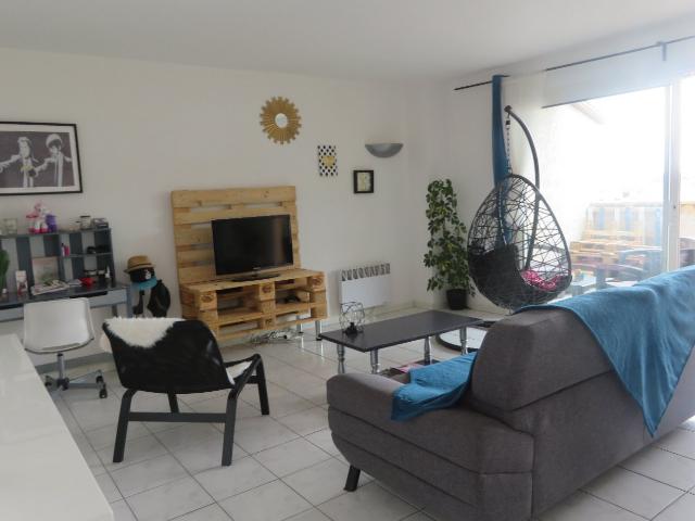 Location appartement Serignan, 83m² 4 pièces 799€ avec terrasse