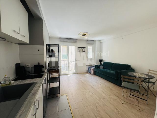 Location appartement Sete, 20m² 1 pièce 600€ avec balcon