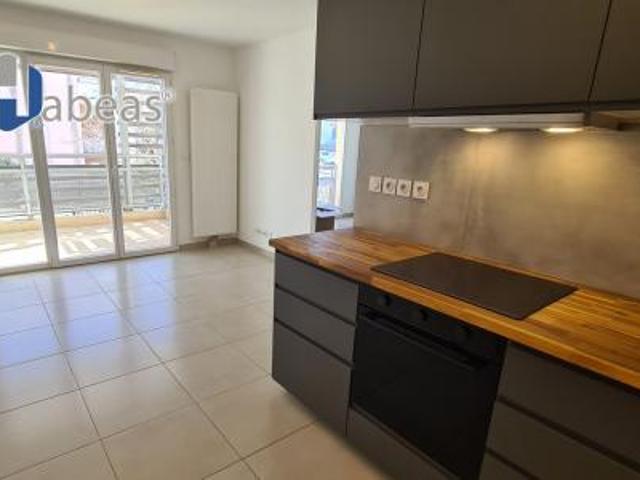 location appartement six fours les plages 2 pièces 45 m2 var 83140 850 € / mois