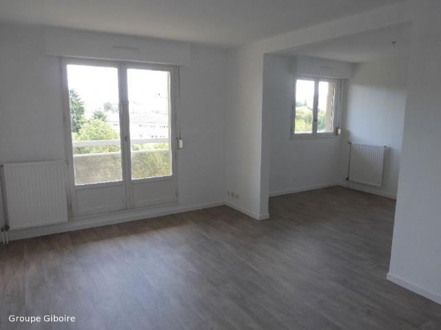 Location Appartement Square Armand de la Rouerie, Rennes